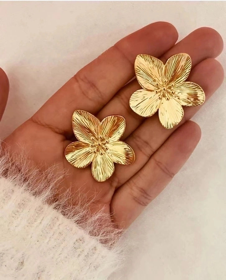 ARETES FLORES